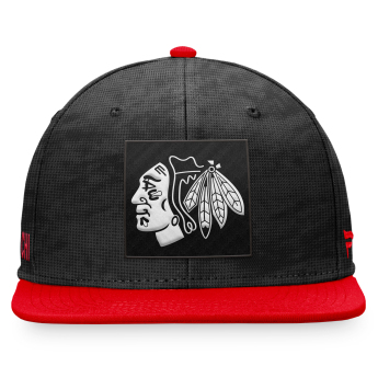 Chicago Blackhawks čiapka flat šiltovka Black-Athletic Red