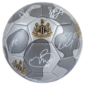 Newcastle United futbalová lopta Camo Sig - Size 5